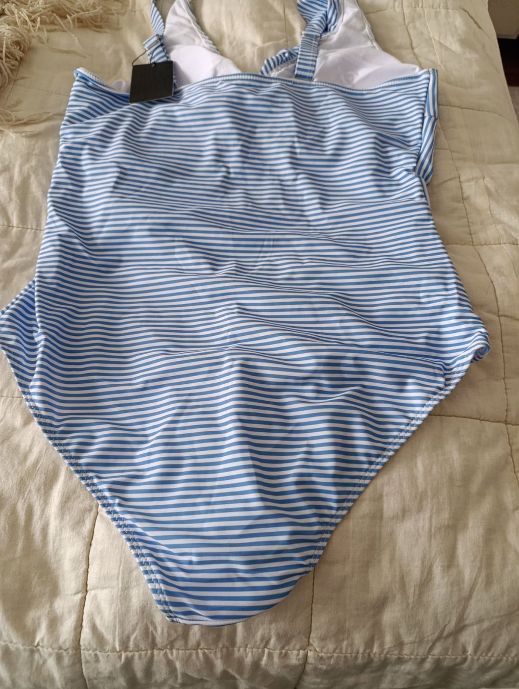 Badekleider & Bikinis: Maillot de bain – Neu und originalverpackt aus St-Cergue von Neviana 1
