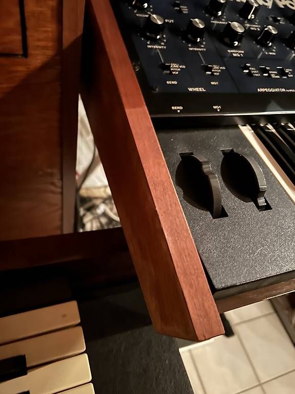 Korg Strumenti musicali: Vintage Korg MonoPoly – Usato da Bellinzona venduto da Mauro03 3
