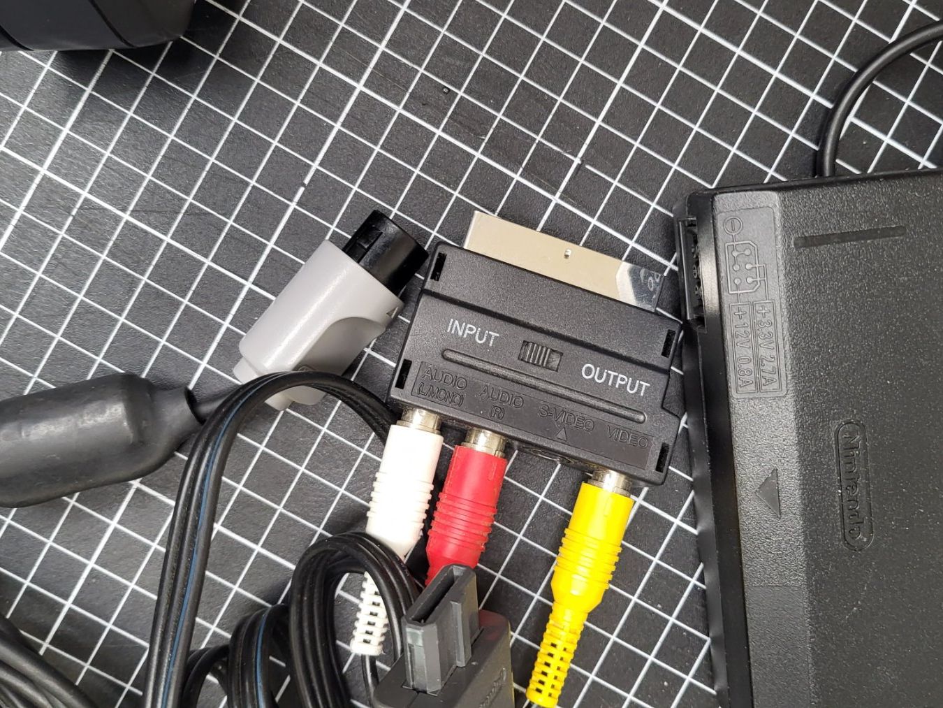 Nintendo Console: Nintendo N64 mit 2 Controllern (Renewed) – Usato da Bern venduto da nic_x6gy 9