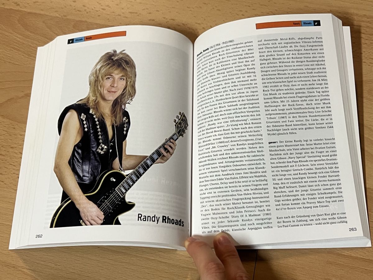 Libri: Buch: Guitar Heroes  – Nuovo (secondo la descrizione) da Oekingen venduto da steph.67 2