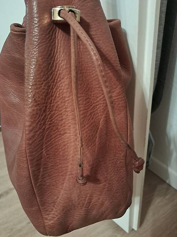 Sacs femmes: Ledertasche  – D'occasion à Basel par len_t965 1