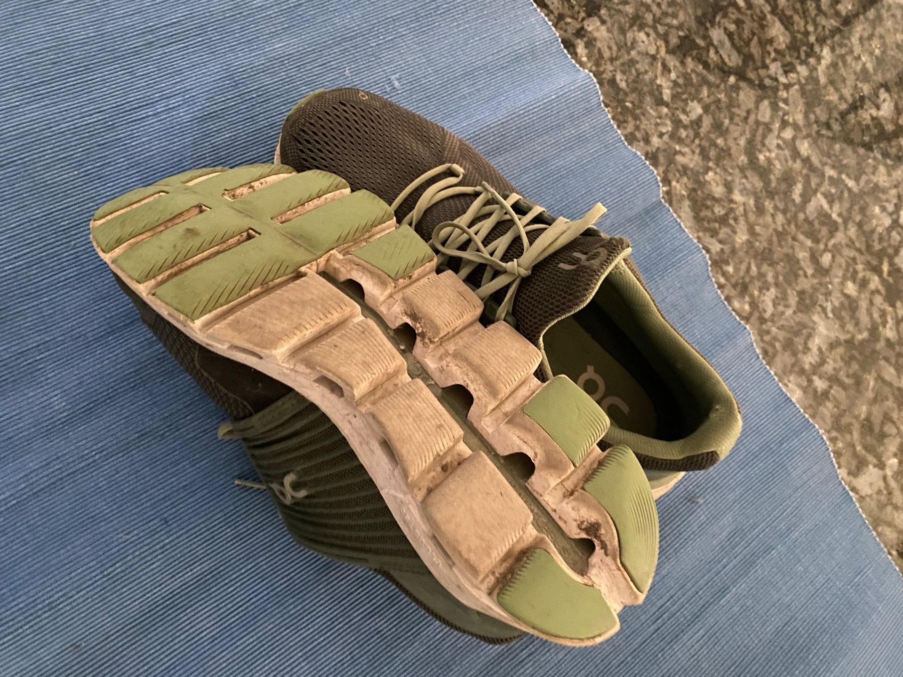 On Scarpe da uomo: ON Cloudtec  Helion Herrenschuhe Grösse 42 – Usato da Allenwinden venduto da Obalu 4