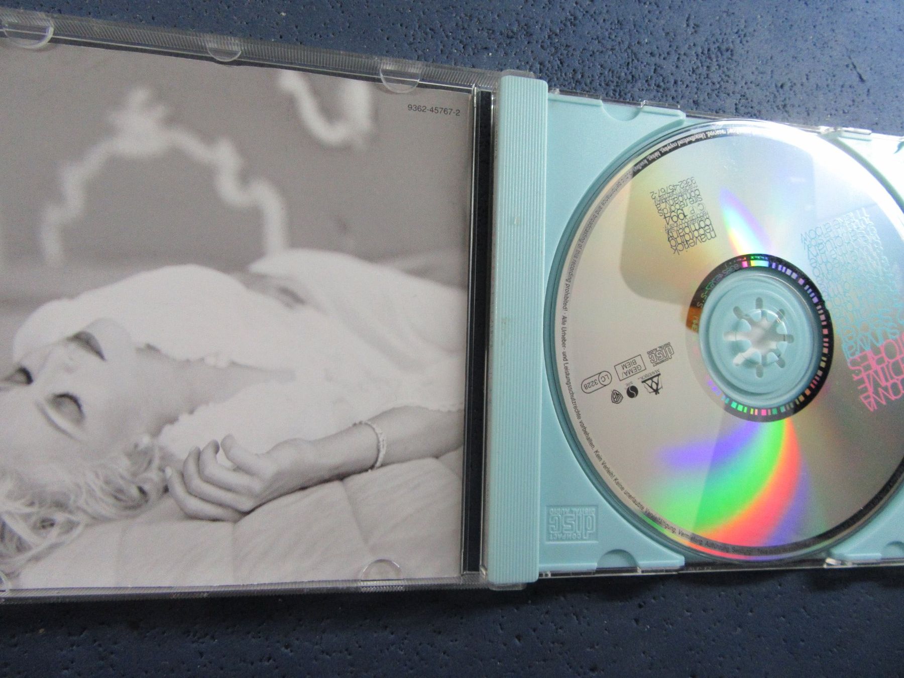 CD: MADONNA " BEDTIME STORYS " CD – Usato da Ettingen venduto da Hausi4711 1