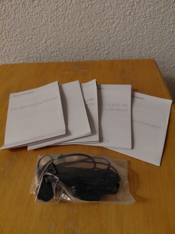 Sony Telefoni cellulari / Smartphones: Handy Sony Ericsson – Difettoso da Hämikon venduto da commander_x 4