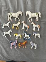 Set 13 Pferde Spielfiguren diverse Modelle