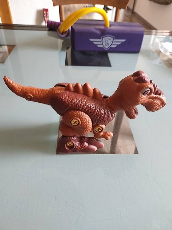 Spielzeuge: Dinosaure pour enfant – Gebraucht aus Bière von bla_b9zg 3