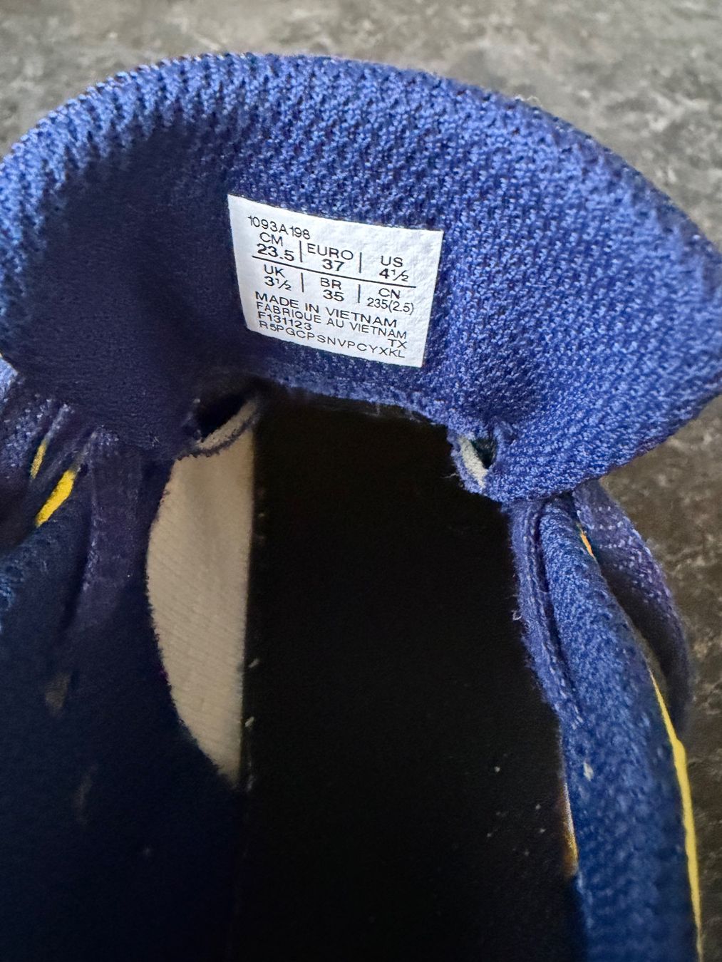 Asics Herrenschuhe: Nagelschuhe – Gebraucht aus Lachen SZ von Mavi8808 1