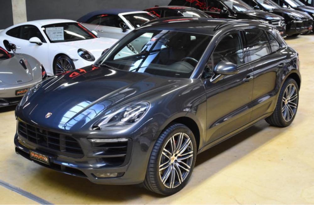 PORSCHE Macan GTS PDK