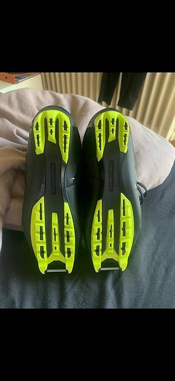 Scarpe da uomo: Fischer Langlaufschuhe RC5 – Usato da Emmen venduto da MarcoPorcheri 2