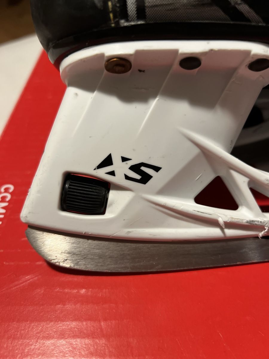 Ccm Pattini da ghiaccio: CCM Tacks 9050 Schlittschuhe Gr. 41 – Usato da Berg TG venduto da Timok97 4