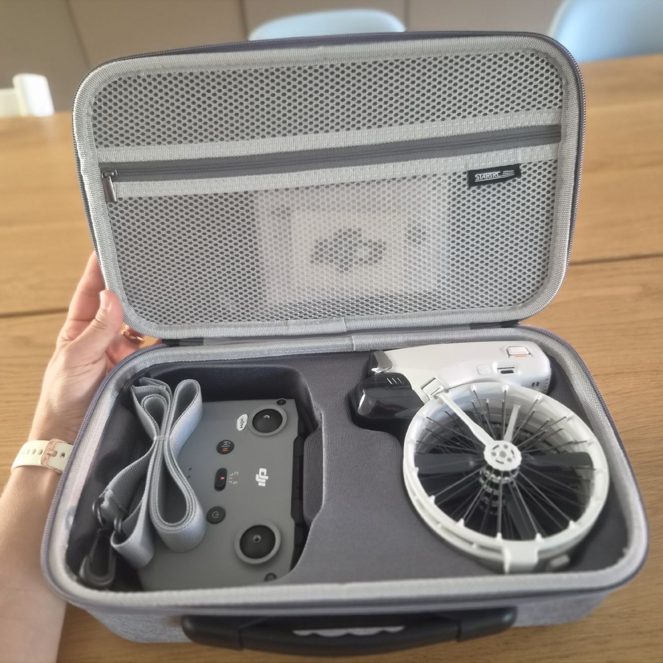 DJI Camcorder: Drohne dji fly flip – Gebraucht aus Sarmenstorf von Turischt