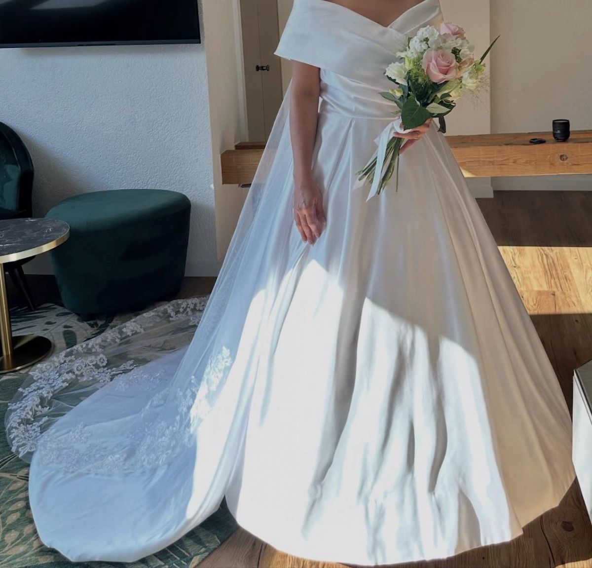 Robes: Brautkleider – D'occasion à Niederwangen BE par KBL85 2