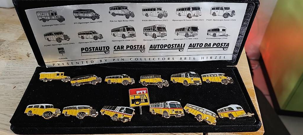 Plaquettes & Badges: Pins Postauto Oldtimer  – D'occasion à Biel/Bienne par shariluna 3