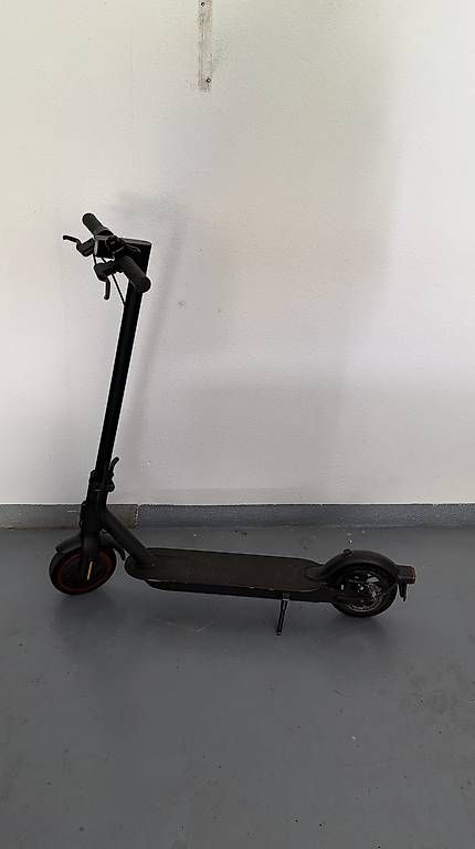 Kickboard: Mi Pro 2 Elektro Scooter  – Gebraucht aus Aarburg von Patkatze 2