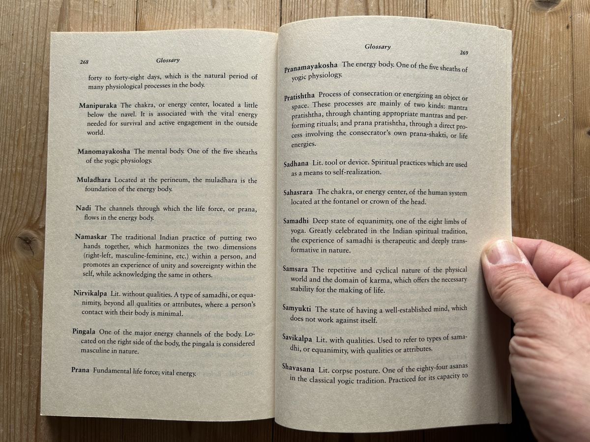 Libri: Inner Engineering: A Yogis guide to Joy – Usato da Himmelried venduto da rasmus67 7