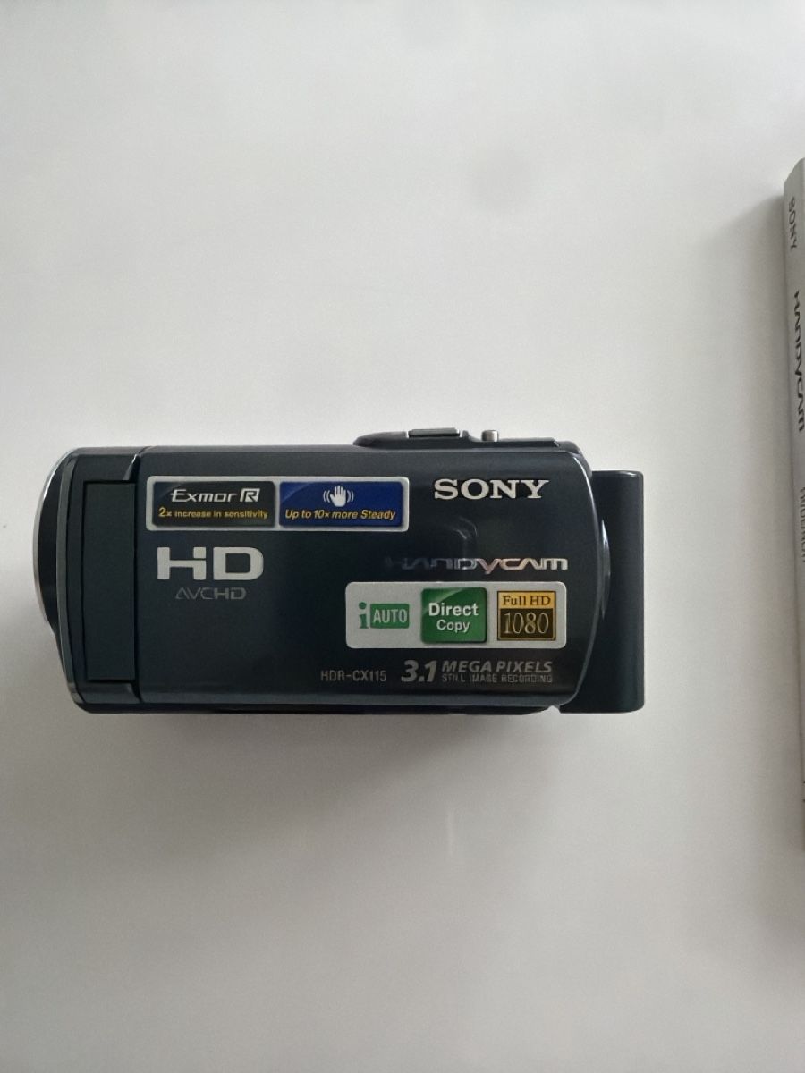 Sony Videocamere: Sony Handycam HDR-CX115 – Nuovo (secondo la descrizione) da Mettmenstetten venduto da Zllg_09 1