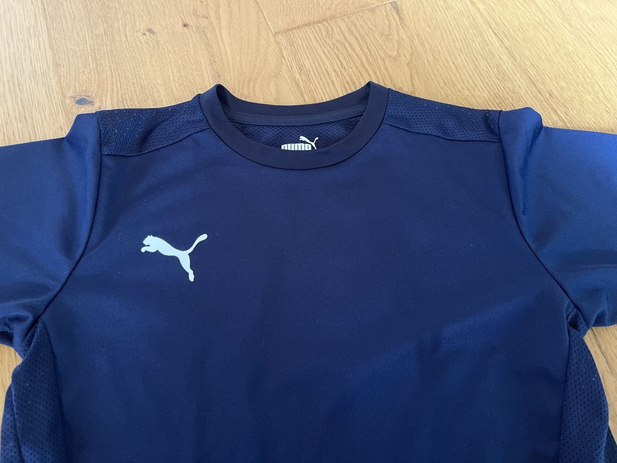 Puma Camicie, T-shirt & Polo: blaues Puma Shirt140 – Usato da Balmberg venduto da Berglihof 1