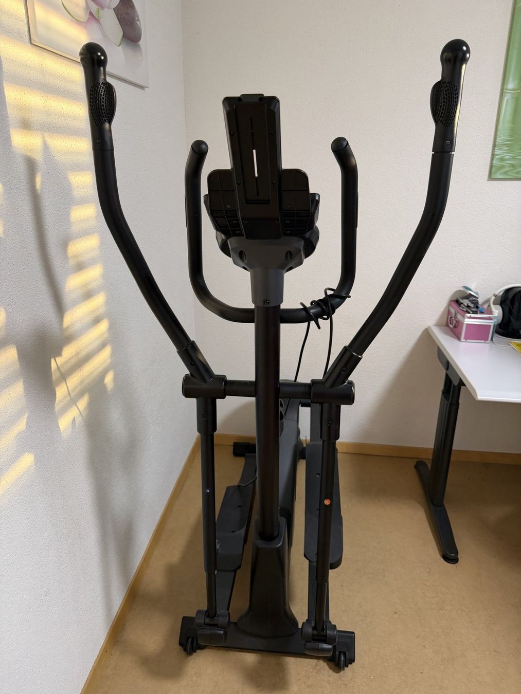Aldi Hometrainer: Crane Crosstrainer mit Puls & Watt-Programmen – Usato da Rotkreuz venduto da absolutely.ayra 1
