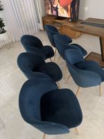  Schöne blaue Stühle, 2 Jahre alt
