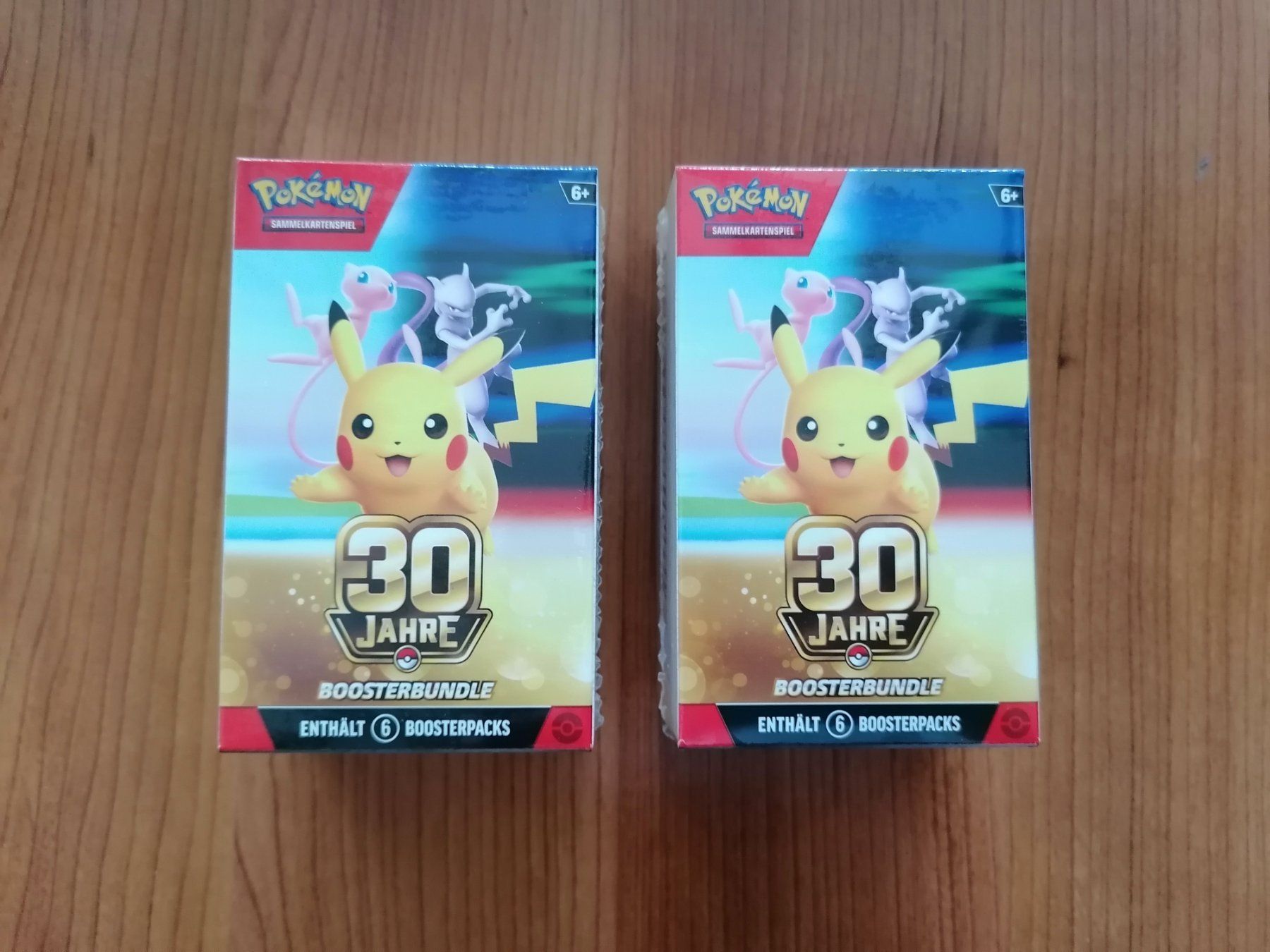 Pokémon Carte collezionabili: Pokemon 30 Jahre Boosterbundle – Nuovo e nell'imballaggio originale da Sempach venduto da Bluegirl86