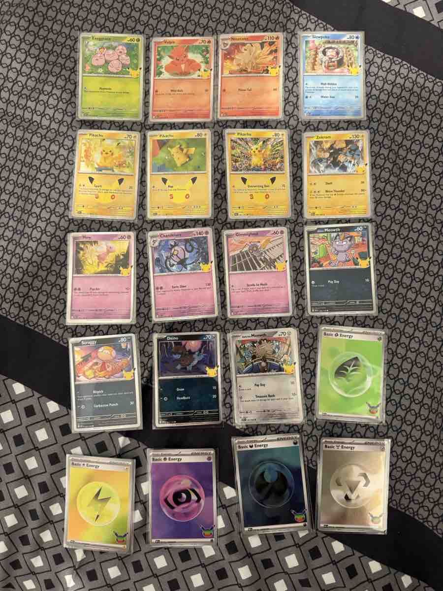 Pokémon Carte collezionabili: Pokémon 30th celebration – Nuovo (secondo la descrizione) da Villa Luganese venduto da ant_r6vg