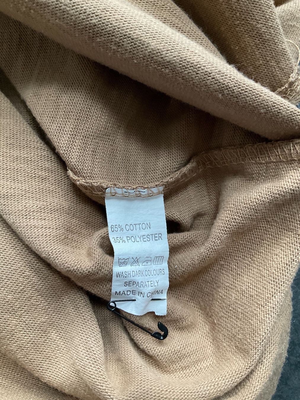 Maglioni & Felpe: Pullover – Usato da Röschenz venduto da Queen020 4
