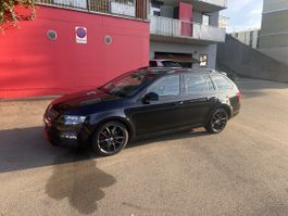 Skoda Octavia Combi RS 146761 km schwarz guter Zustand