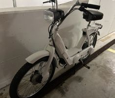 Piaggio Ciao - Neulackierung & viele Neuteile