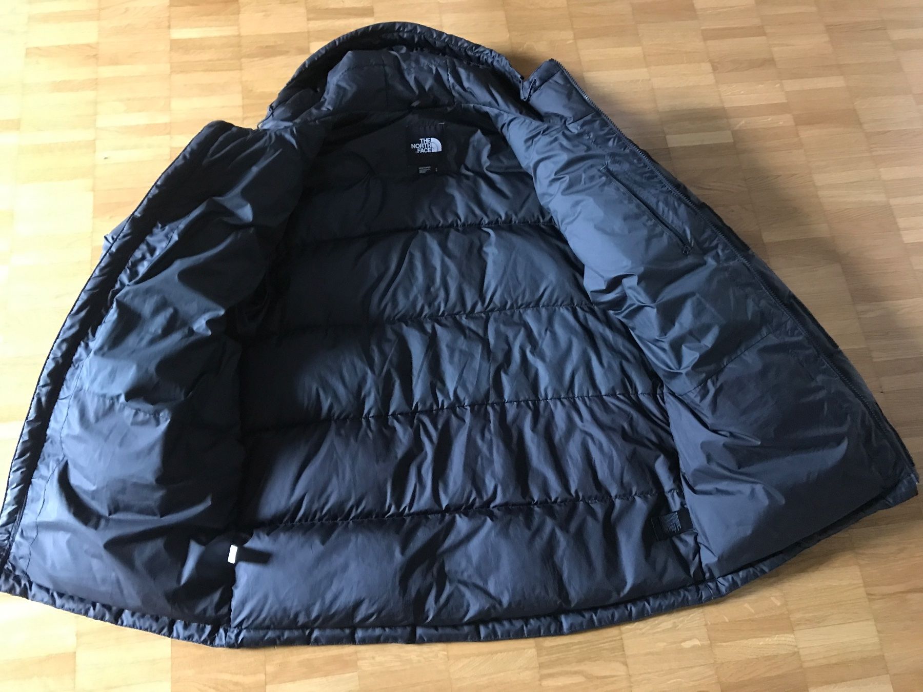 North Face Giacche: THE NORTH FACE Jacke Gr M – Usato da St. Margrethen SG venduto da kellenbh 1