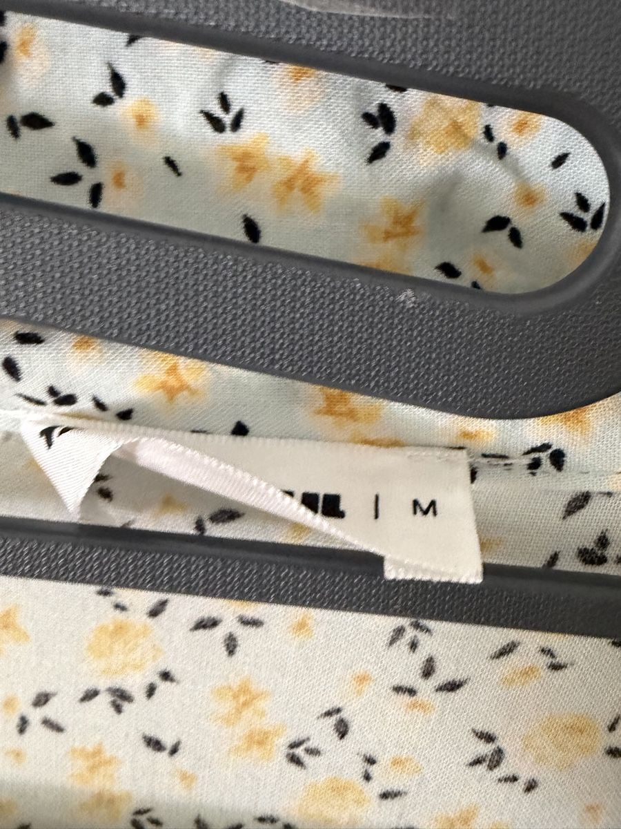 Tally Weijl Vestiti: Robe motif fleurs taille M – Usato da Martigny venduto da O96 3