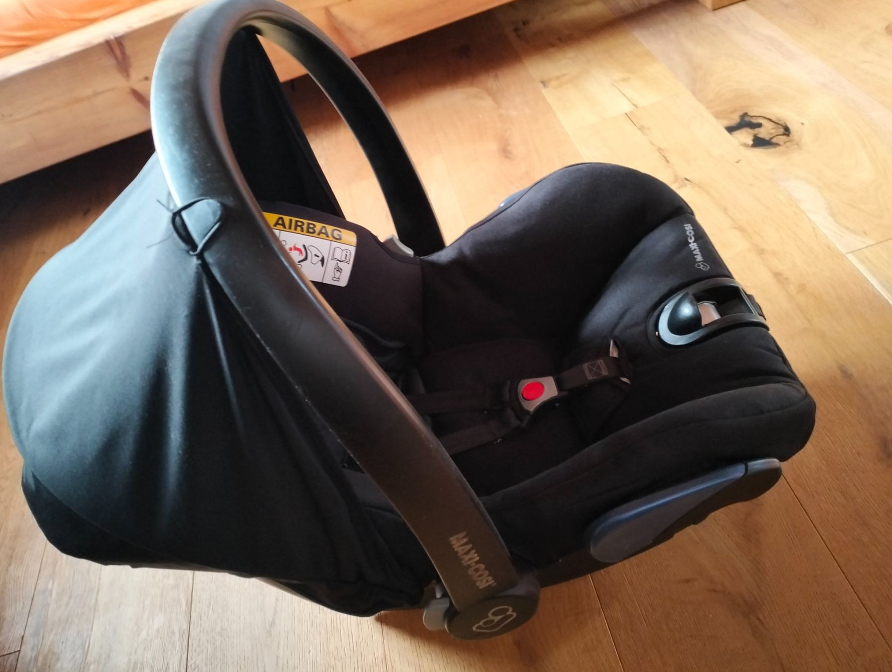 Maxi-Cosi Seggiolini per auto: Maxi cosi – Usato da Gommiswald venduto da ram_xqt8