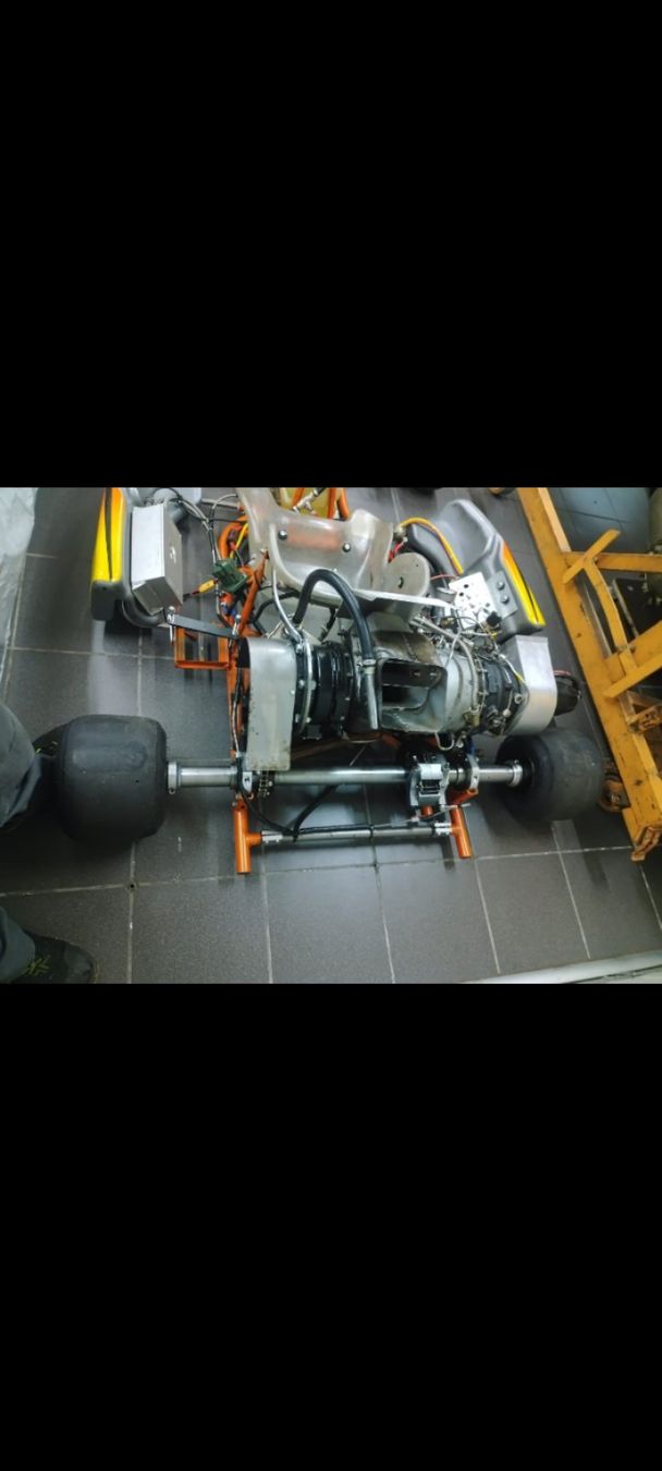 Moteurs: Karting à turbine réacteur – D'occasion à Autigny par Turbine_j85 2