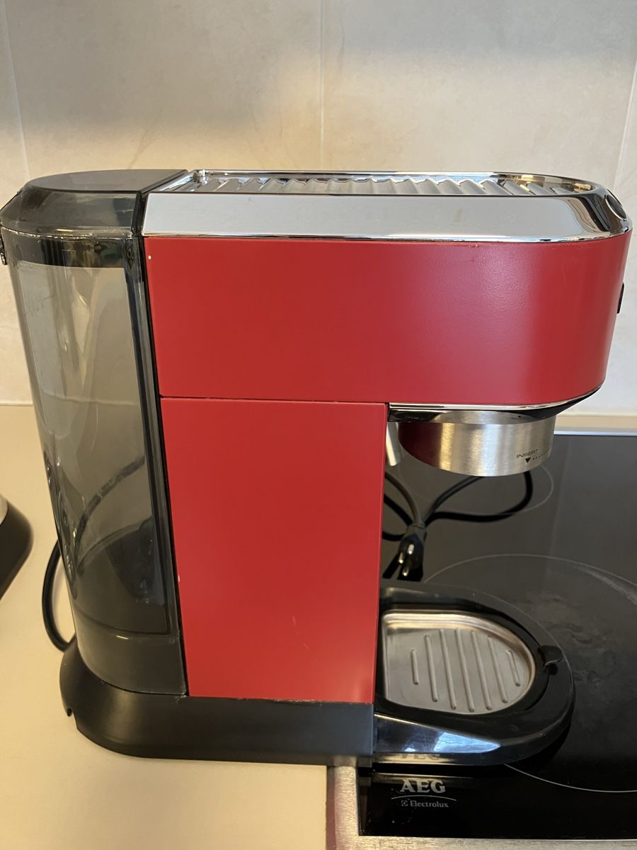 De'Longhi Kaffeemaschinen & Espressomaschinen: Machine à café Delonghi – Gebraucht aus Aigle von N.P. 1