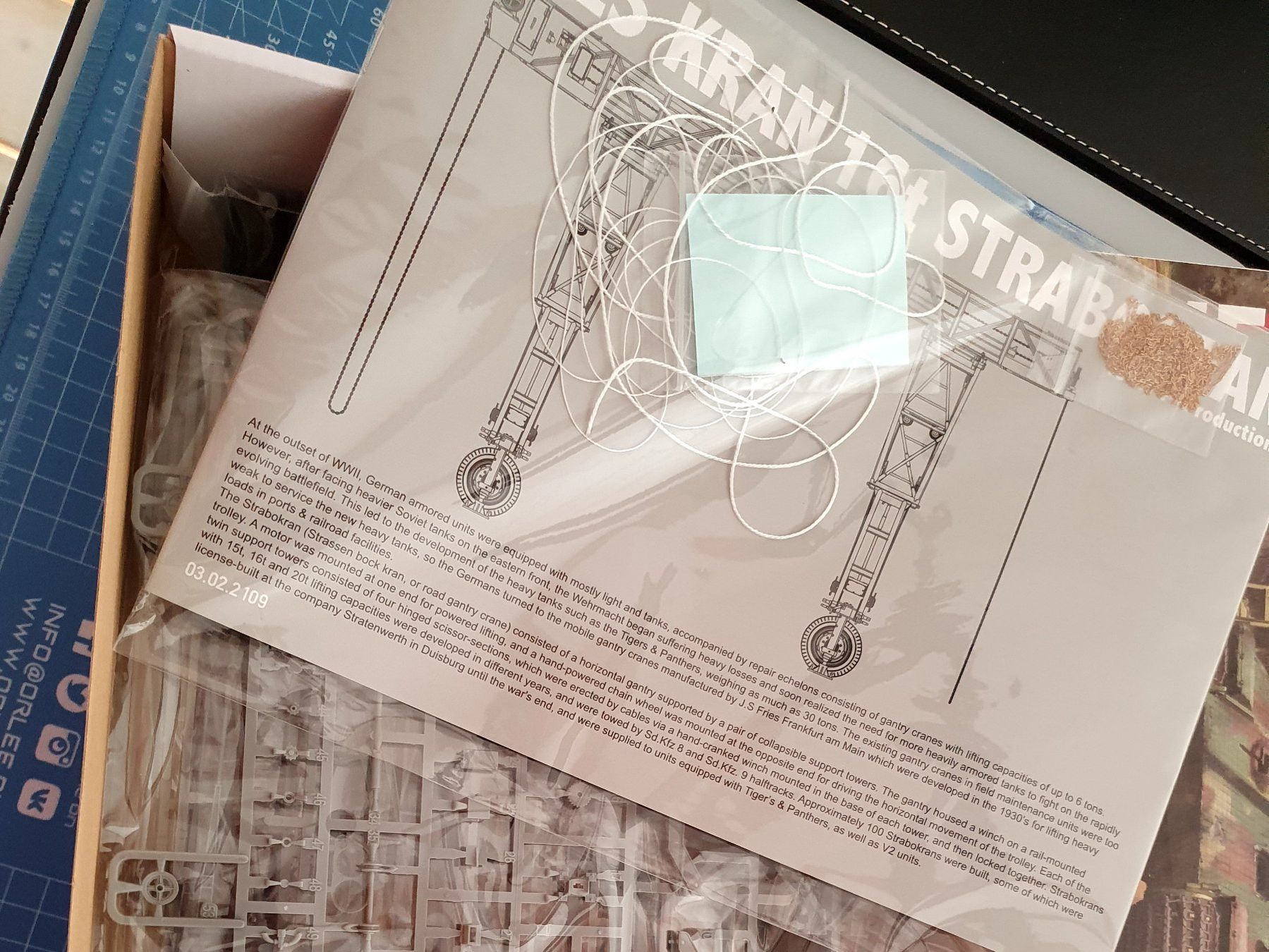 Modellbausätze & Standmodelle: Kit TAKOM  Grue  de levage 16T – Neu und originalverpackt aus Chapelle-sur-Moudon von etoilemolene 1