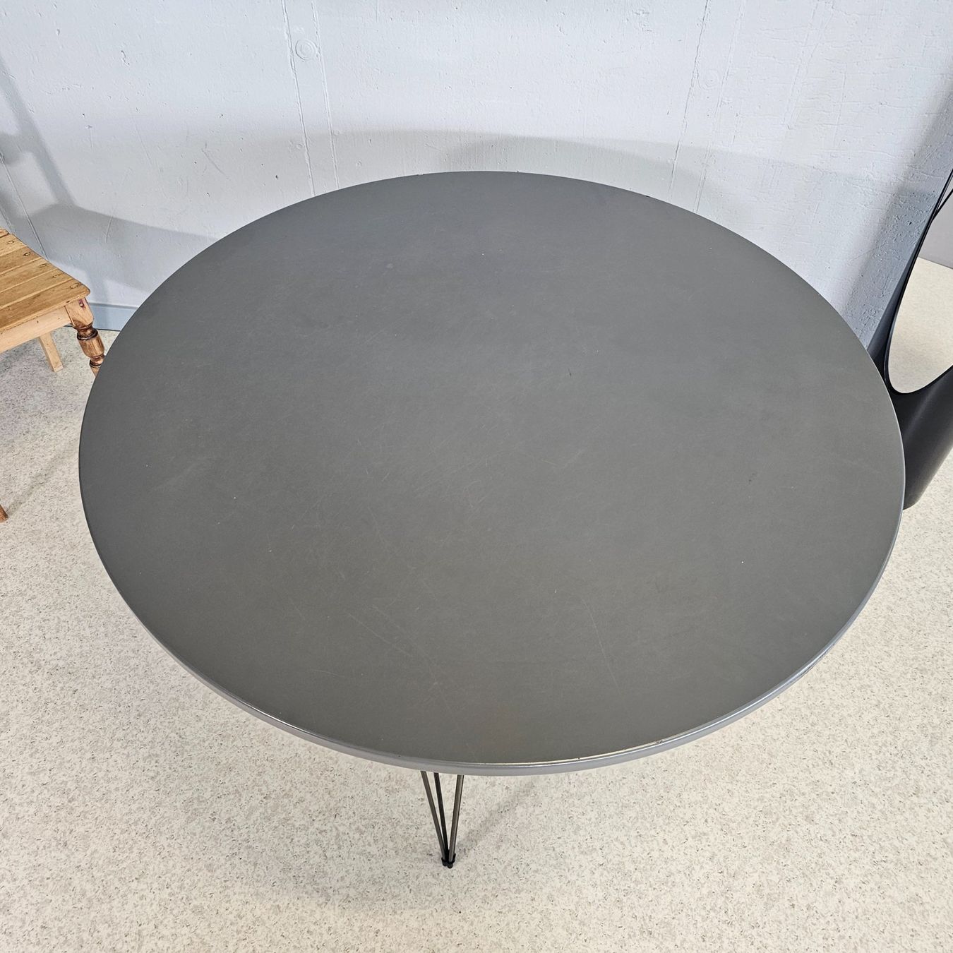 Tavoli: Vintage Hairpin Table, Dining Table, Esstisch rund 110cm – Usato da Nottwil venduto da Wondewa-Shop 5