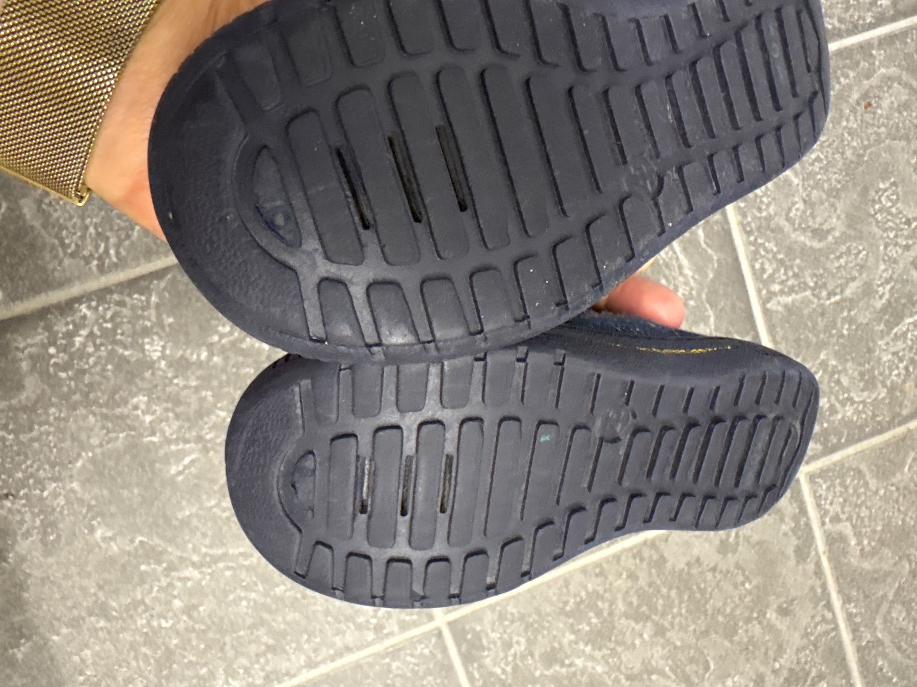 Scarpe per ragazzi: Beck Finken Gr. 25 – Usato da Wohlen AG venduto da Tschiggi06 2