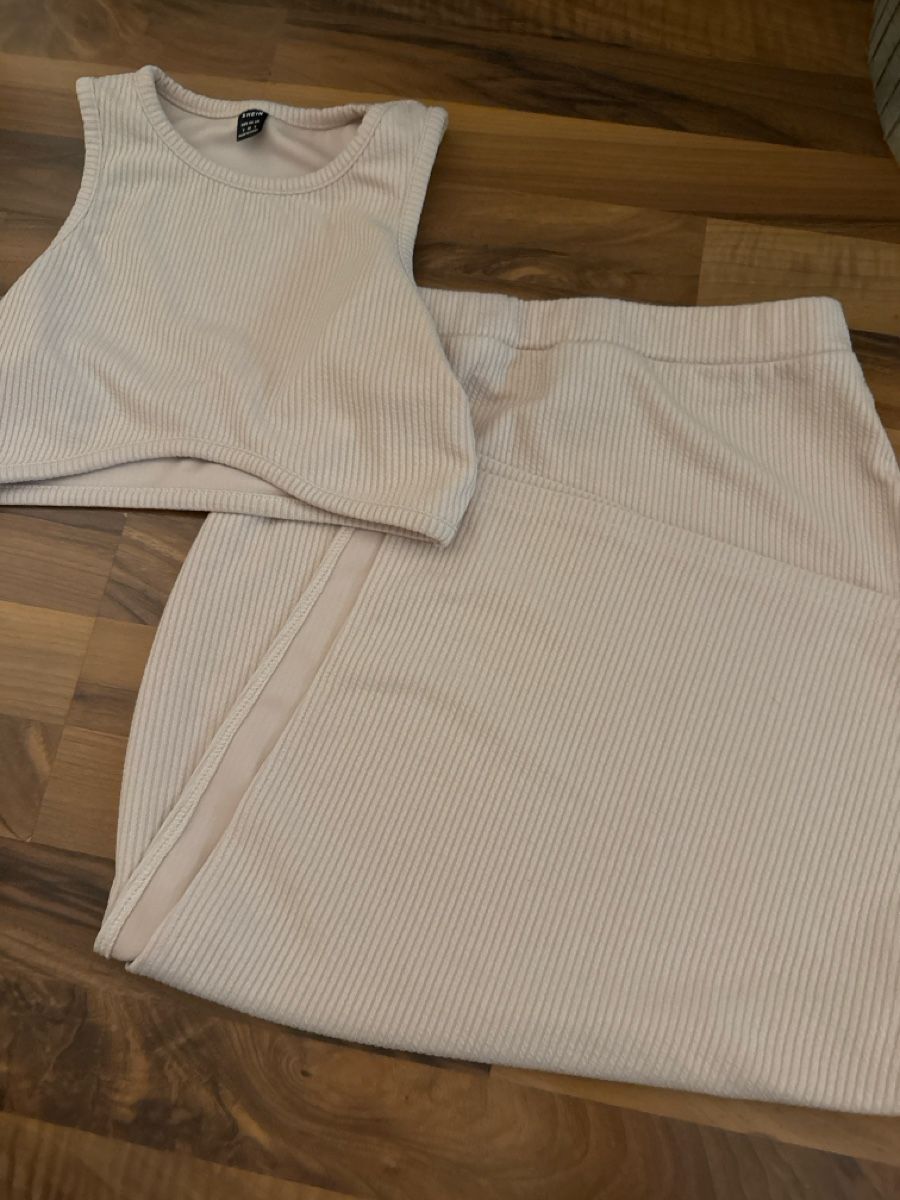 Lotti di vestiti: Kleider Set 2mal Damen S – Usato da Luzern venduto da slavi_22 1