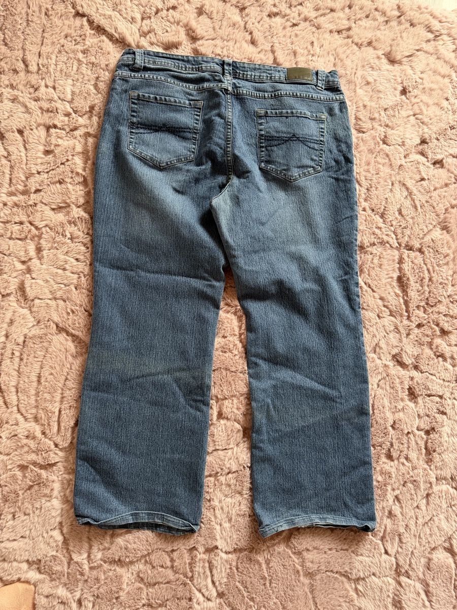 Jeans: Charles Vögele Jeans, Sandra, Grösse 50 – Usato da Mosnang venduto da Dojajolele 1