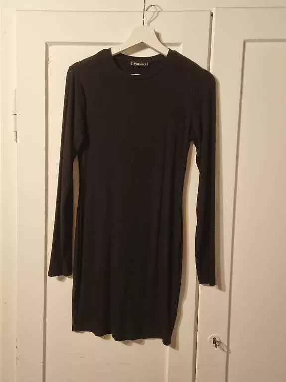 Kleider: Kleid – Gebraucht aus Seewis Schmitten von Naomi2212