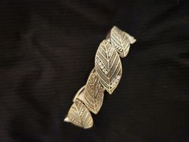 Wunderschönes älteres Armband