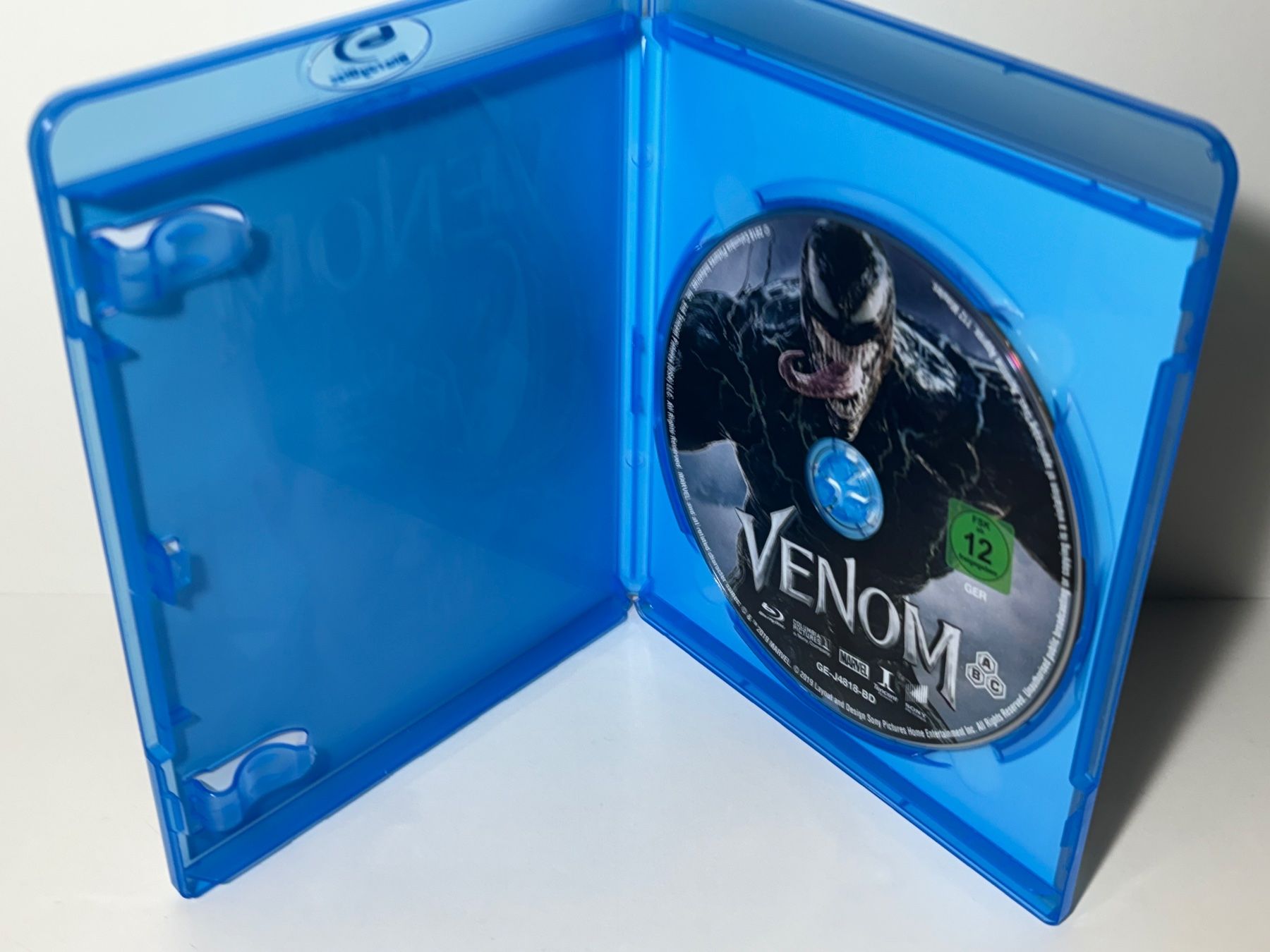 Tutti i DVDs: Venom Blu Ray – Usato da Wilderswil venduto da Sstriker 2