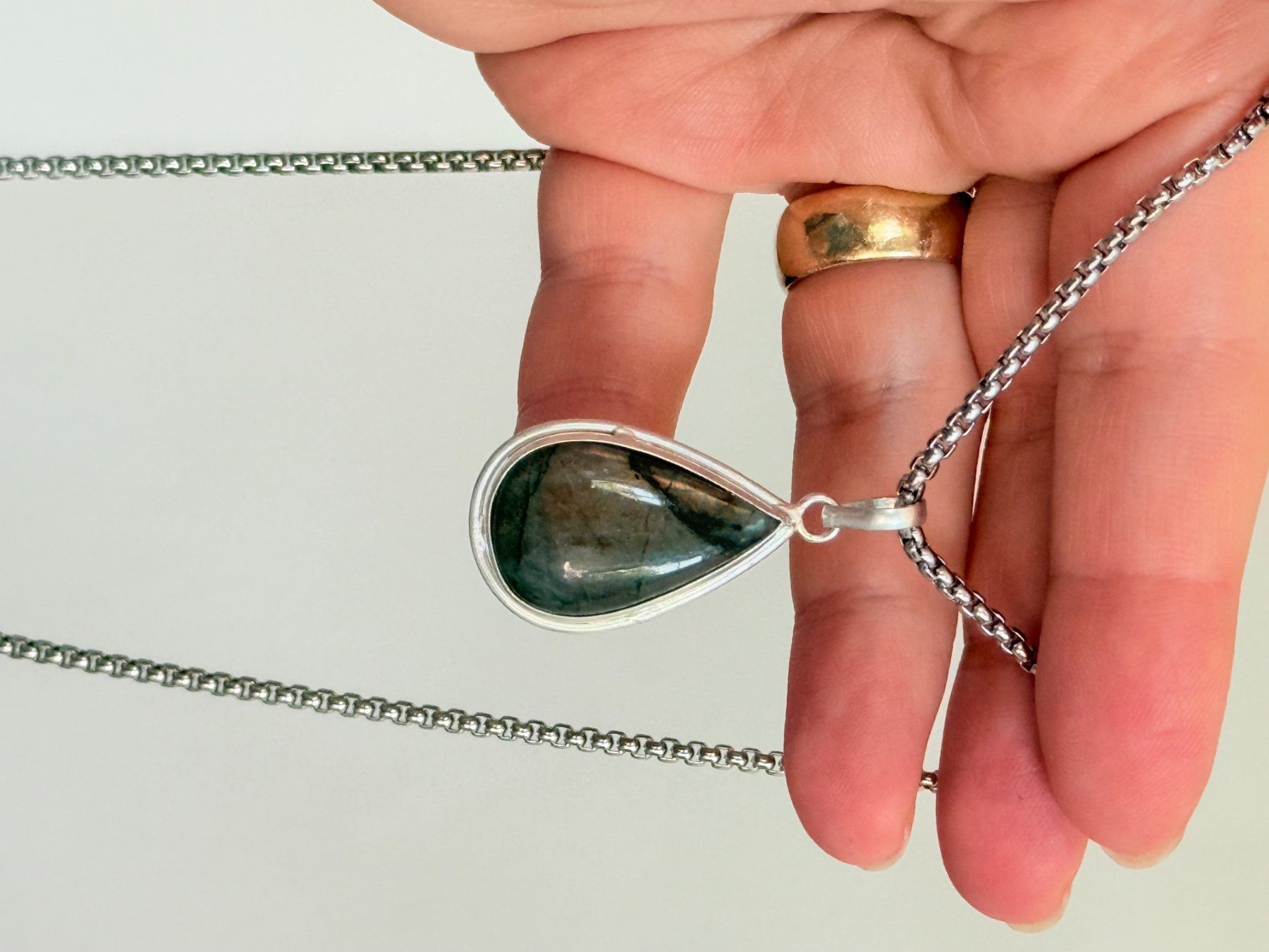 Catenine: Labradorite necklace – Nuovo e nell'imballaggio originale da Genève venduto da AGBERG 4