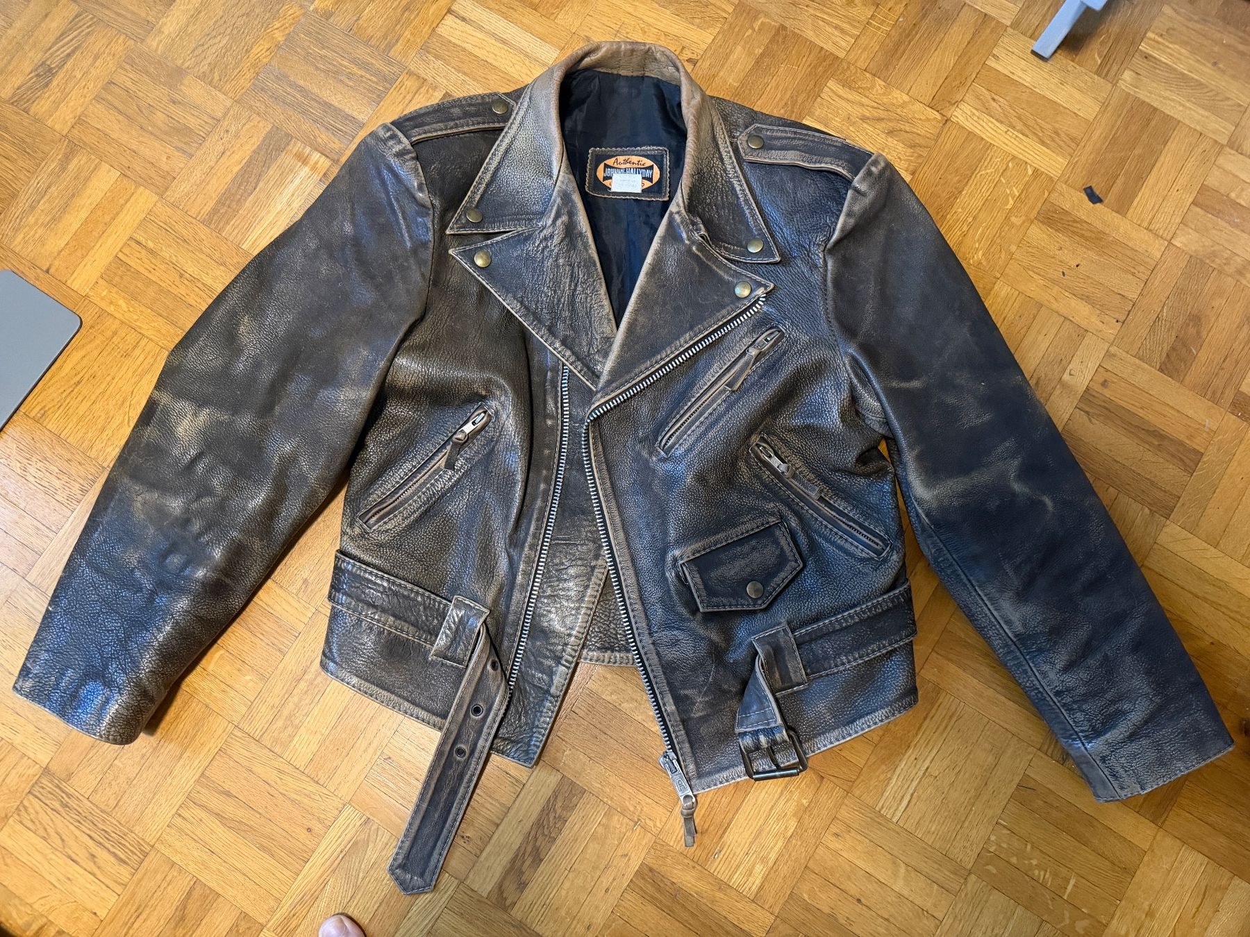 Giacche: Veste en cuir Johnny Halliday Authentic Legend – Usato da La Tour-de-Peilz venduto da jer_6zfz 2