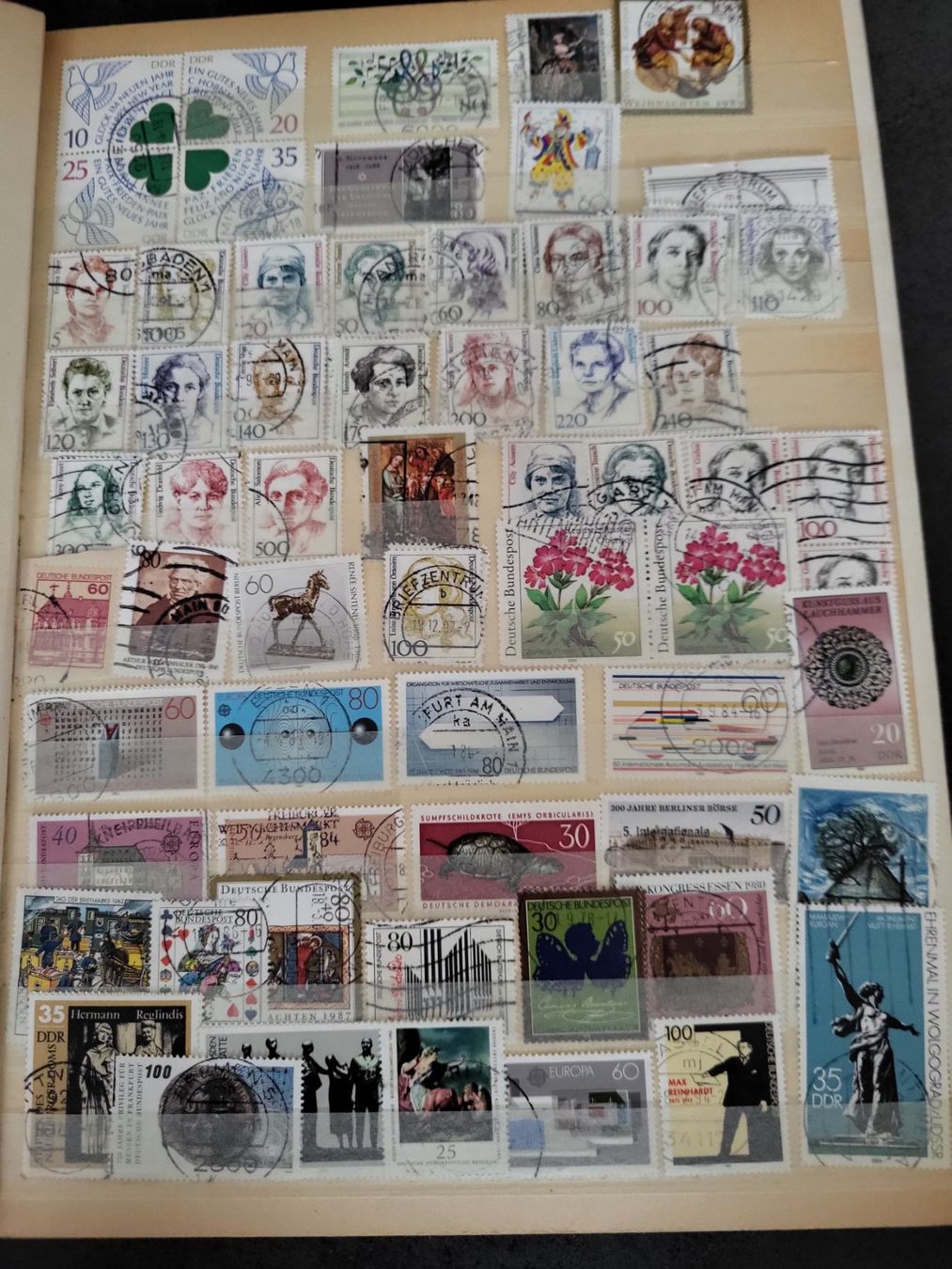 Alle Briefmarken: Sammlung Album - Deutschland – Gebraucht aus Rümlang von Turrin 1