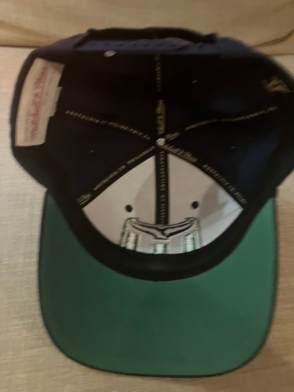 Mitchell & Ness Copricapi, berretti & cappellini: NHL Hartford Whalers Mitchell & Ness Cap – Usato da Winkel venduto da Studi66 3