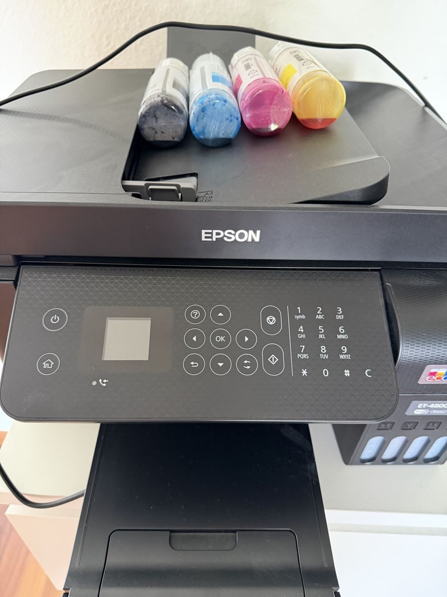 Epson Imprimantes: Epson ET-4800 Drucker mit voller Tinte – D'occasion à Flaach par mireena02 1