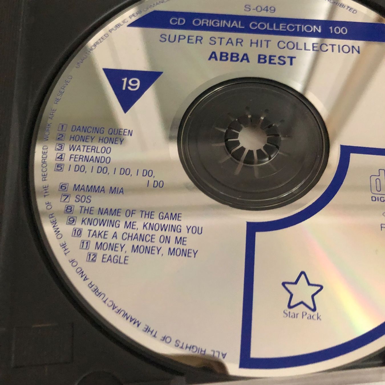 CD: ABBA Best - Superstar Hits Collection CD – Usato da Wettingen venduto da ABBA-Retro 2