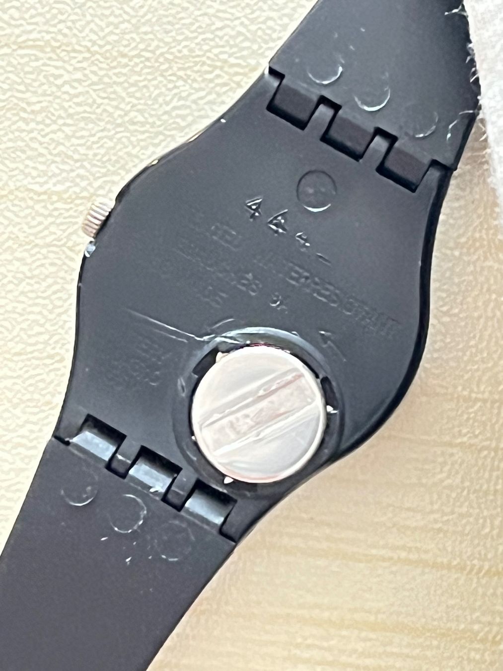 Swatch Orologi: Schlichte Swatch Damenuhr, schwarzes Design – Usato da Grenchen venduto da chththl 7