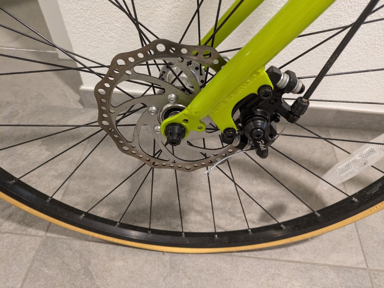 Velos: Singlespeed mit Riemenantrieb: klickpedale gratis dabei – Gebraucht aus St. Erhard von pie_g8dk 1
