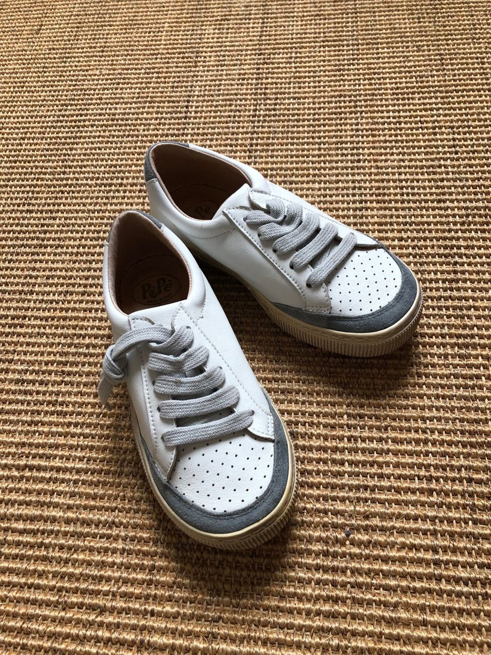 Pepe Jeans Scarpe da uomo: Pépé Turnschuhe Gr. 30, weiss – Usato da Zürich venduto da EliseSchmitz